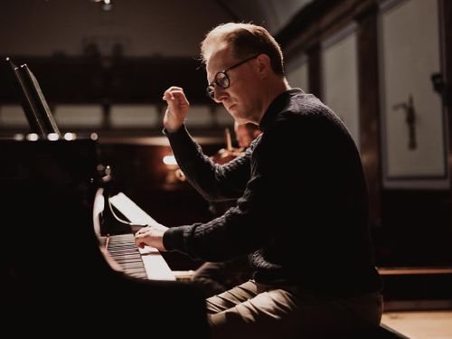 Simon Crawford-Philipps©Matthew Johnson